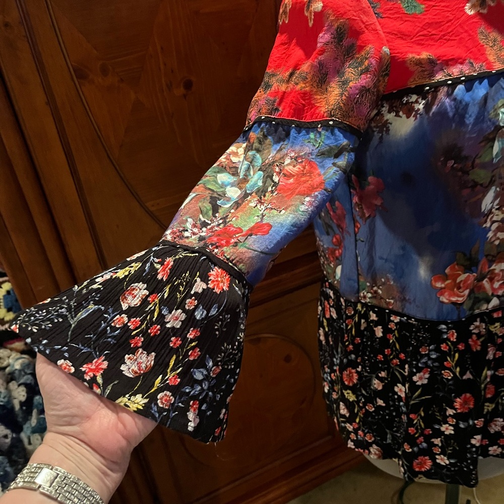 Boho Style Blouse - Picture 4 of 4